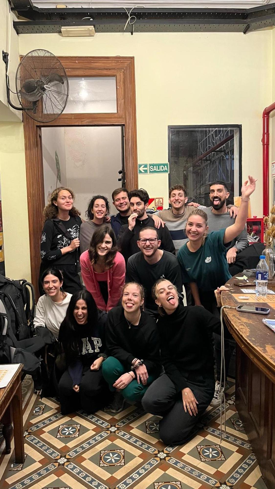 Parla Hostel Buenos Aires Exterior photo